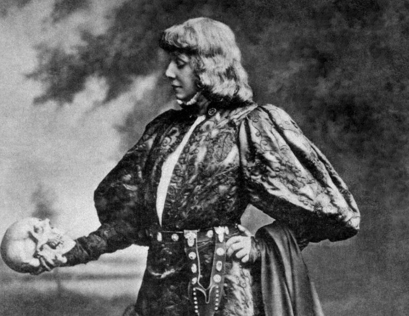 Hamlet Cropped